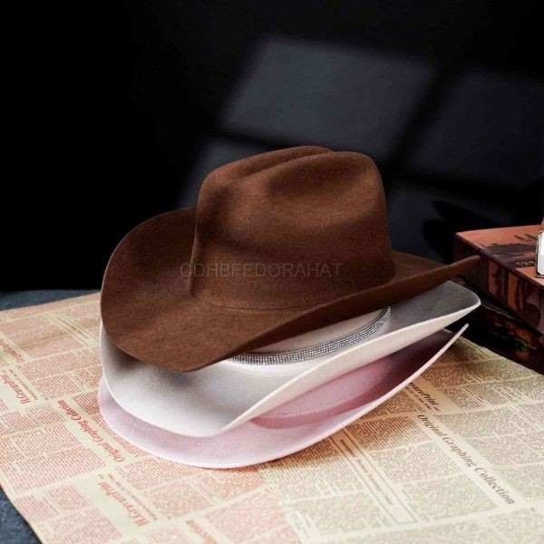 Novelty Style Western Wide Brim Cowgirl Cowboy Felt Hats for Adult 